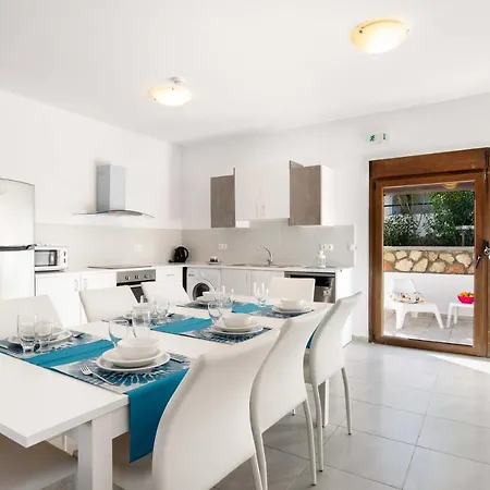 Zephyros Villa Kiotari